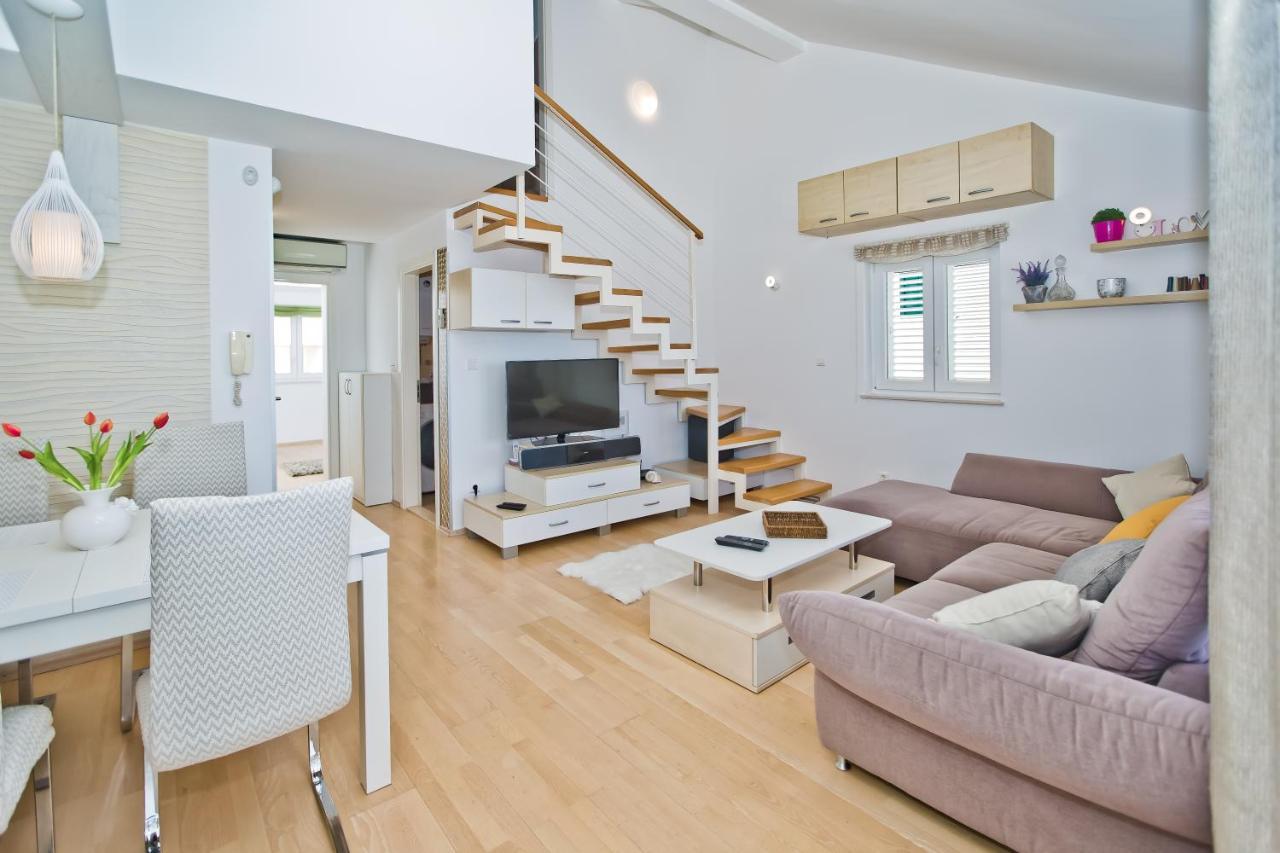 Relaxing Holiday Sunset Apartment Hvar Town Exterior foto